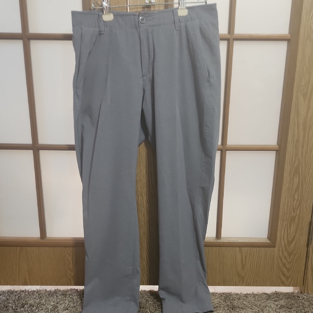 Under Armour Men's Charcoal Golf Pants Size 34